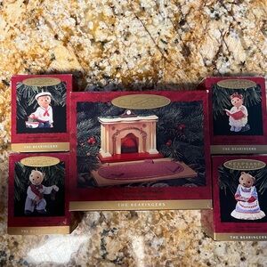 Hallmark 1993 The Bearingers Set. See video!
